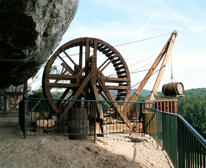 Cage à écureuil, La Roque St Christophe (24)